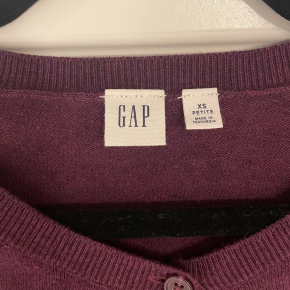 Gap Women's Purple Cardigan Sweater, XS petite - Picture 3 of 6